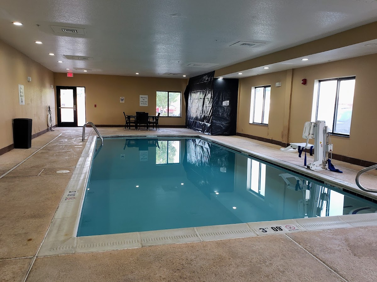 Holiday Inn Express Somerset, an IHG Hotel photo 2