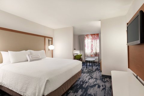 Fairfield Inn Visalia Sequoia photo 2