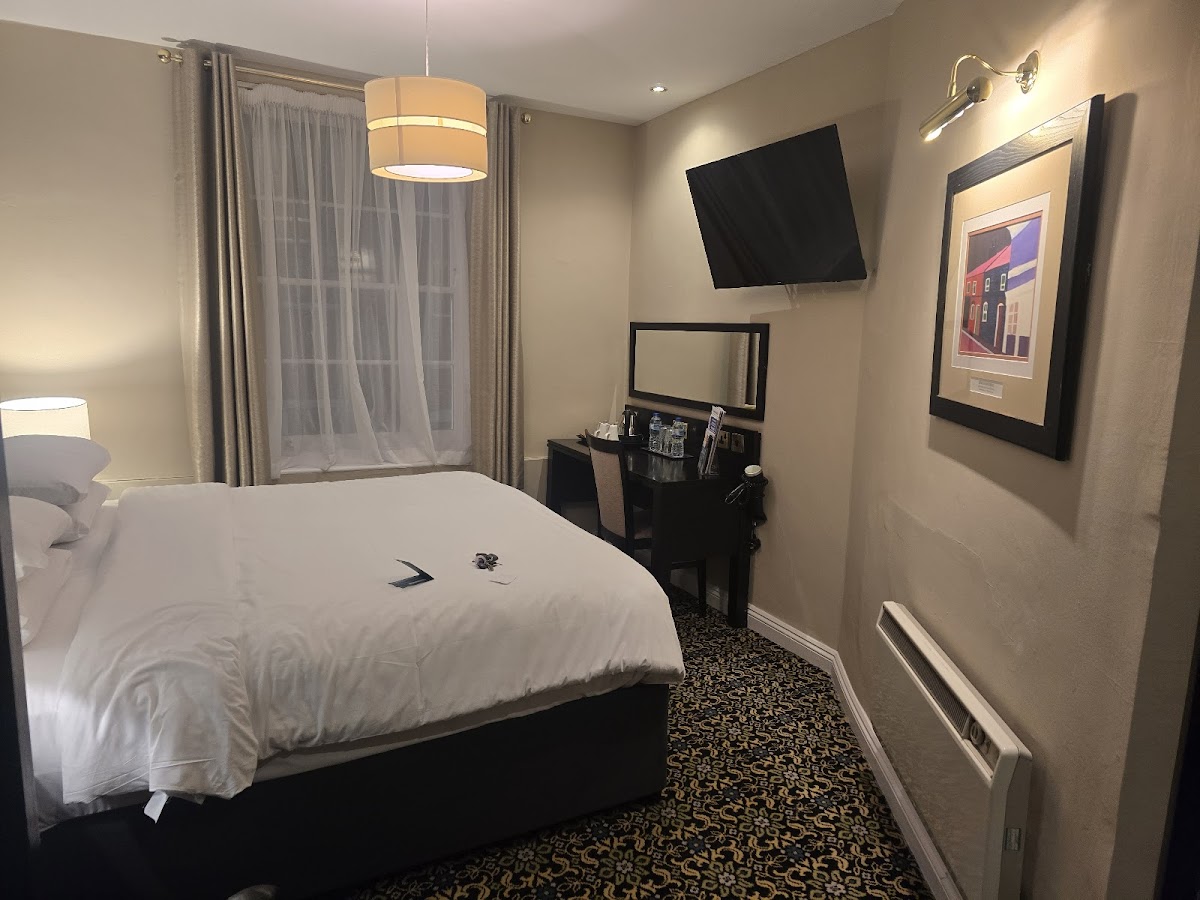 Globe Hotel photo 2