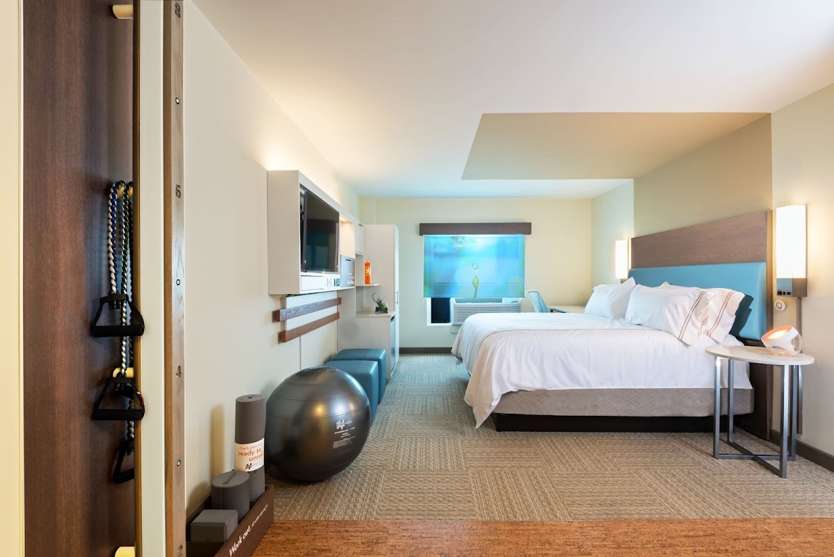EVEN Hotel Norwalk by IHG photo 2