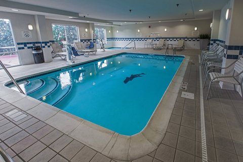 Fairfield by Marriott Inn & Suites Toledo North photo 3