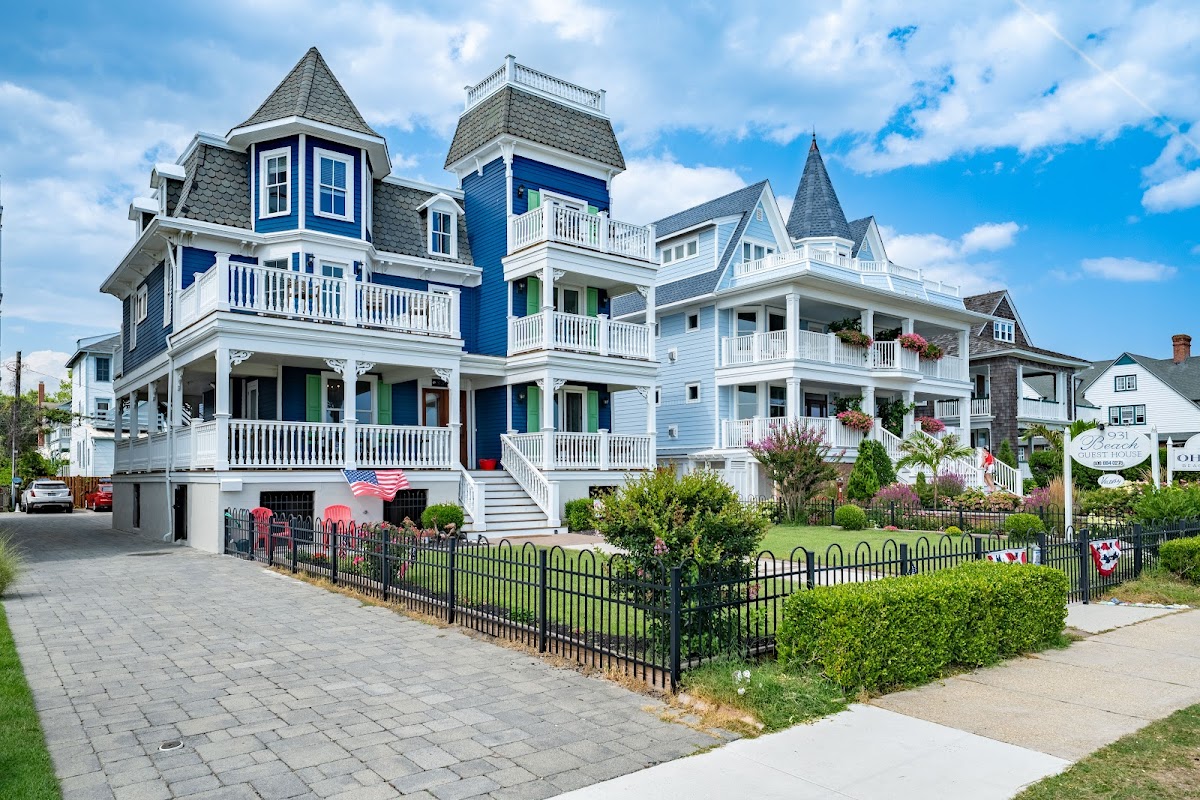 931 Beach Guest House