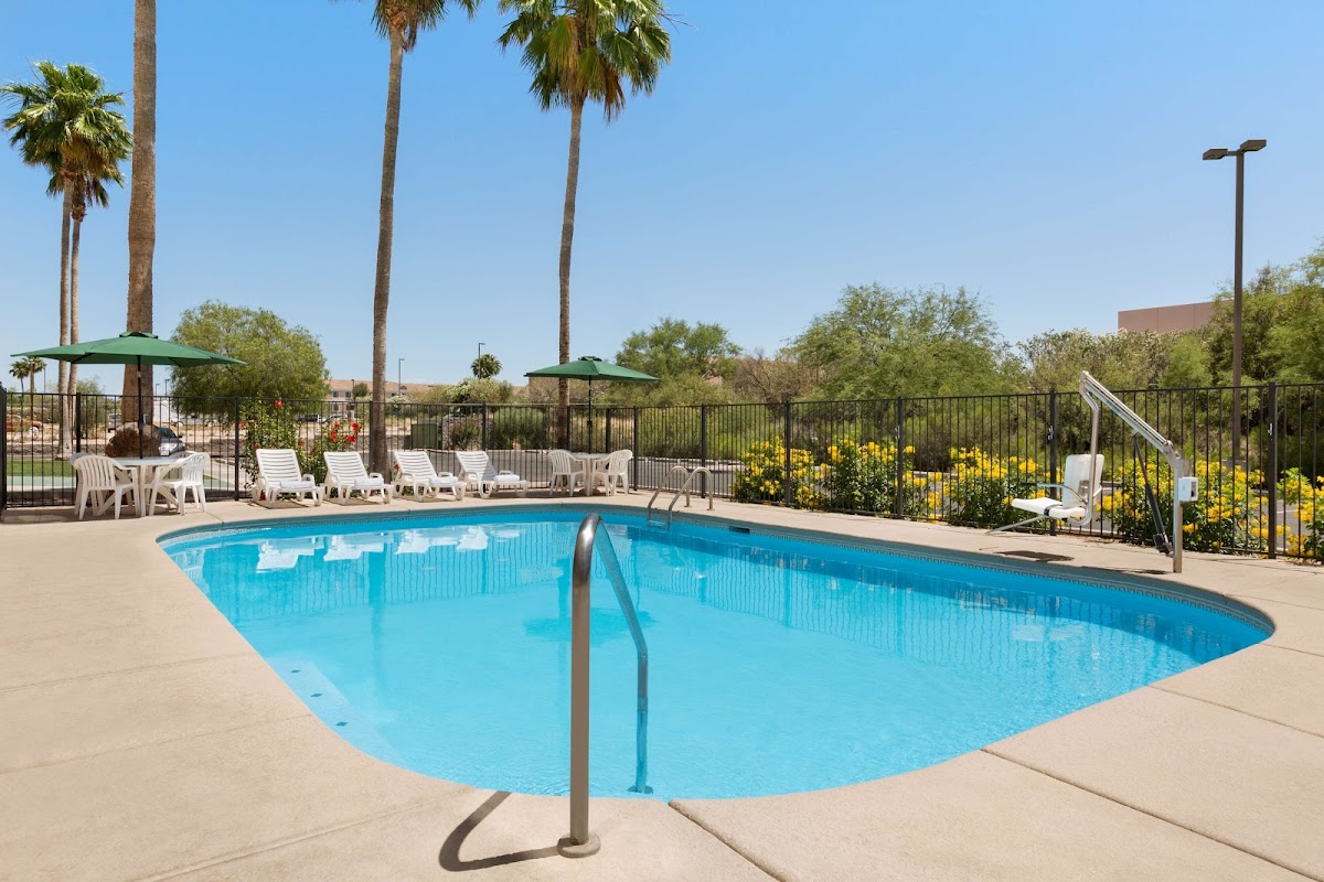 Country Inn & Suites by Radisson, Tucson Airport, AZ photo 3