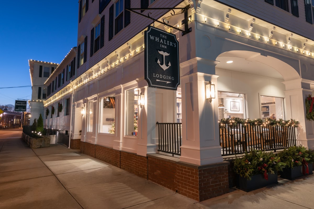 The Whaler's Inn Hotel of Mystic
