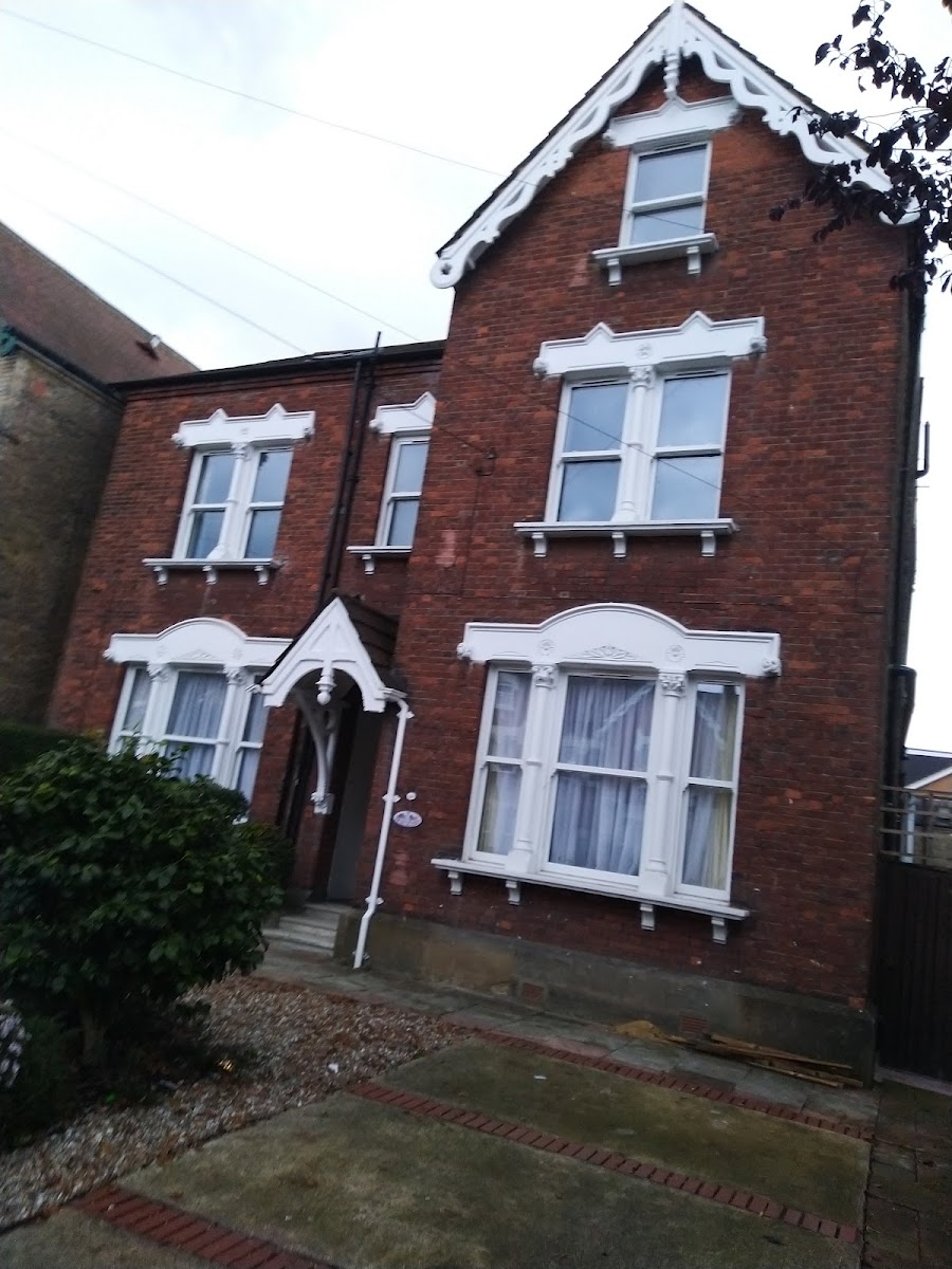 Cranbrook Hotel Ilford photo 2