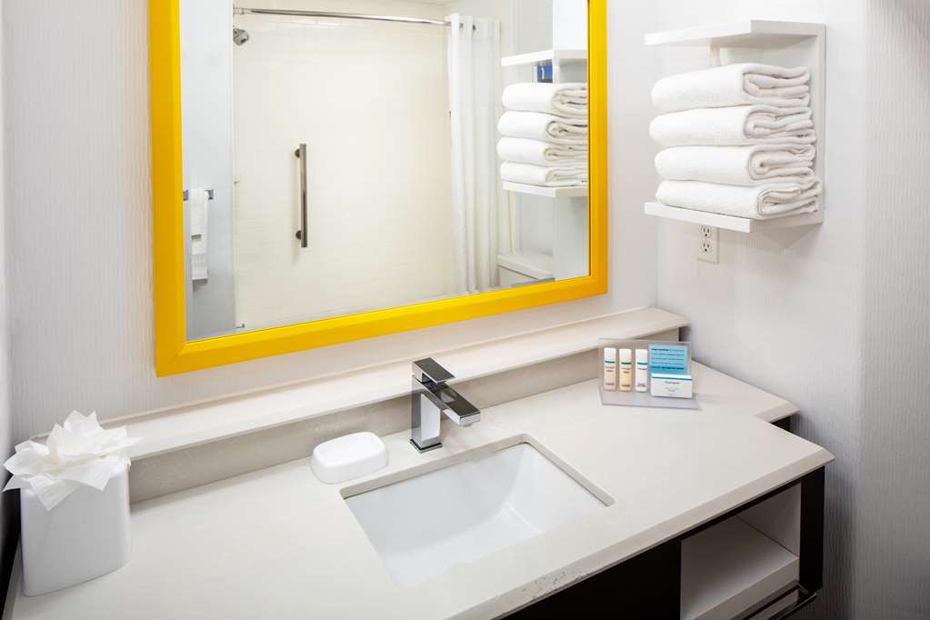 Hampton Inn & Suites Parker photo 3