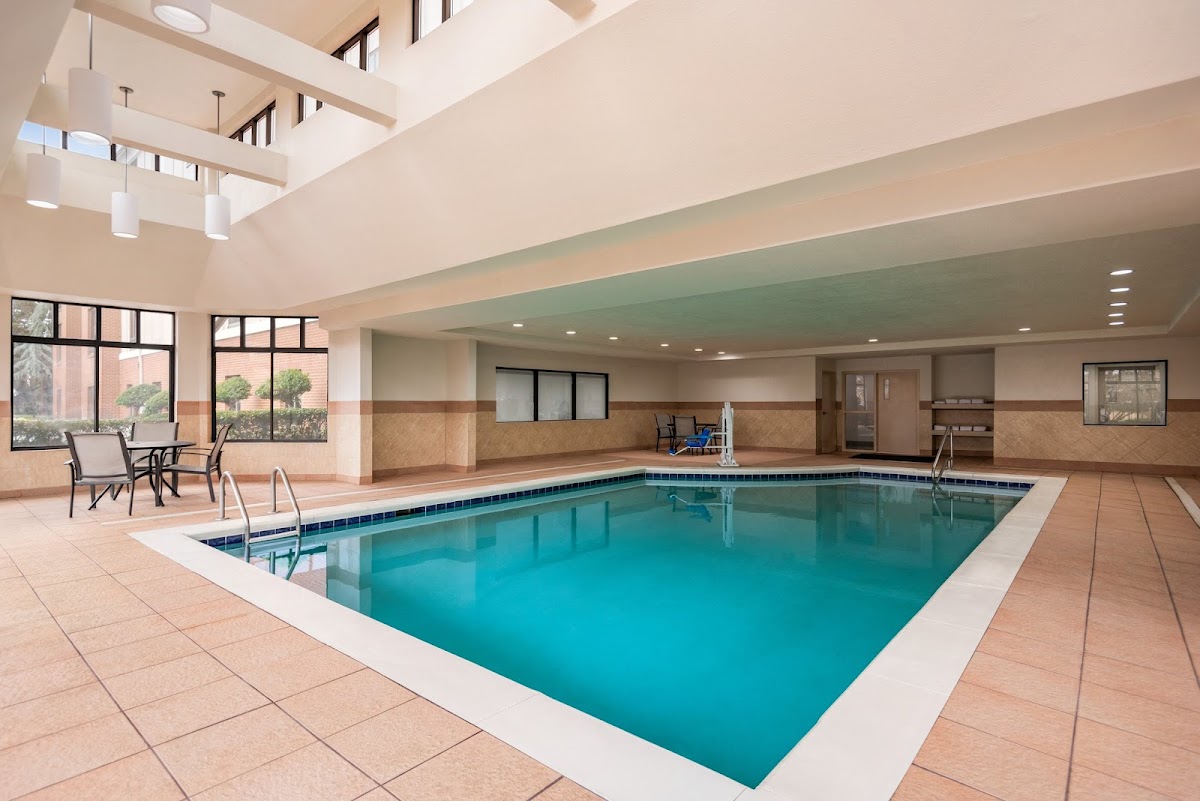 Holiday Inn Express & Suites McDonough by IHG photo 3