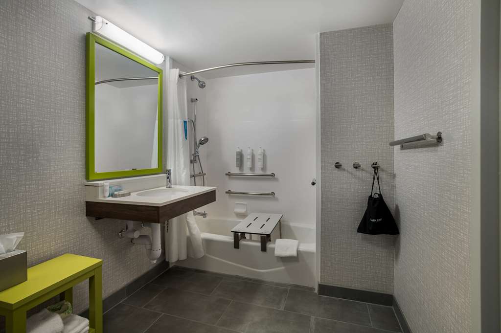 Hampton Inn Gadsden photo 3