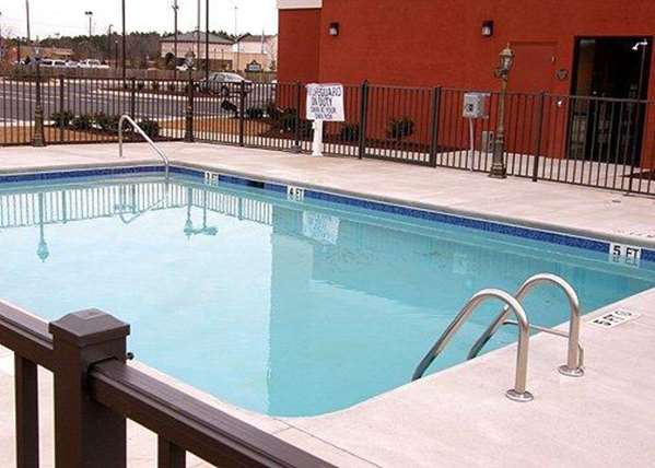 Comfort Suites Wilson - I - 95 photo 3