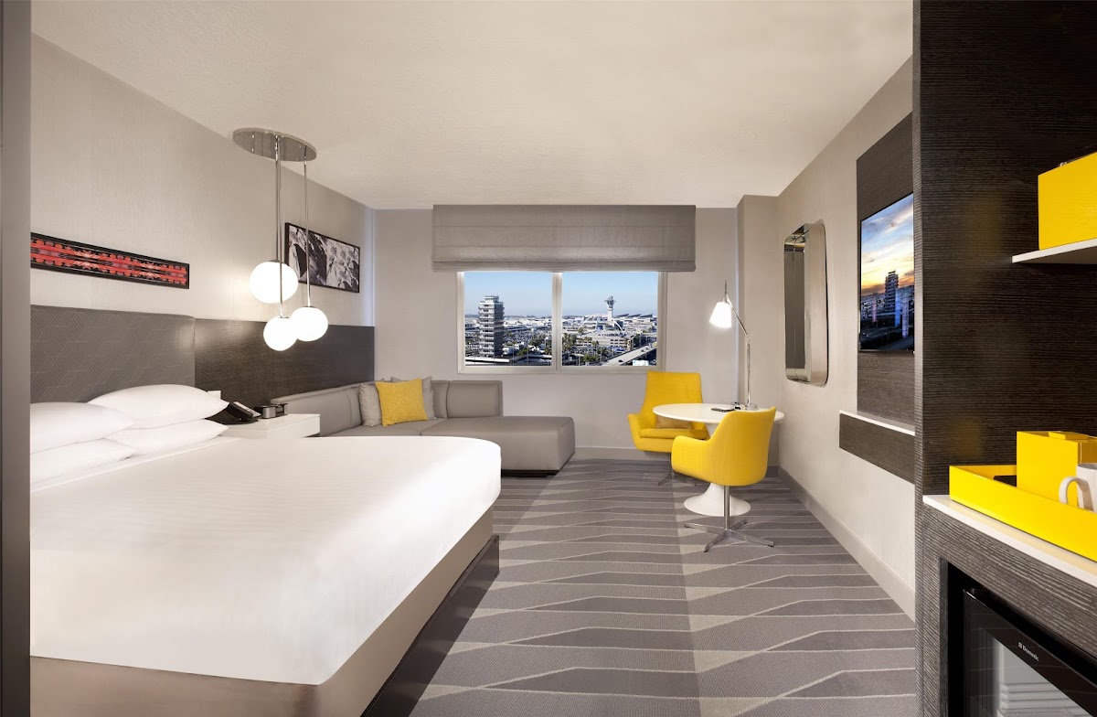 Hyatt Regency Los Angeles International Airport photo 2