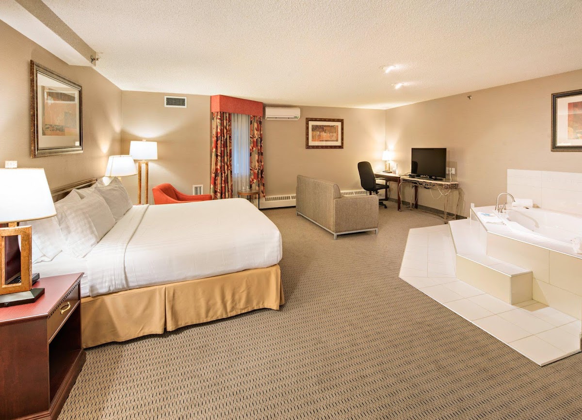 Holiday Inn Express Red Deer by IHG photo 2