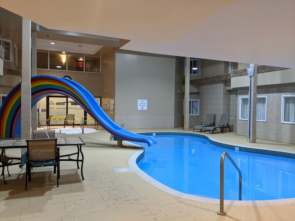 Holiday Inn Express Red Deer by IHG photo 3