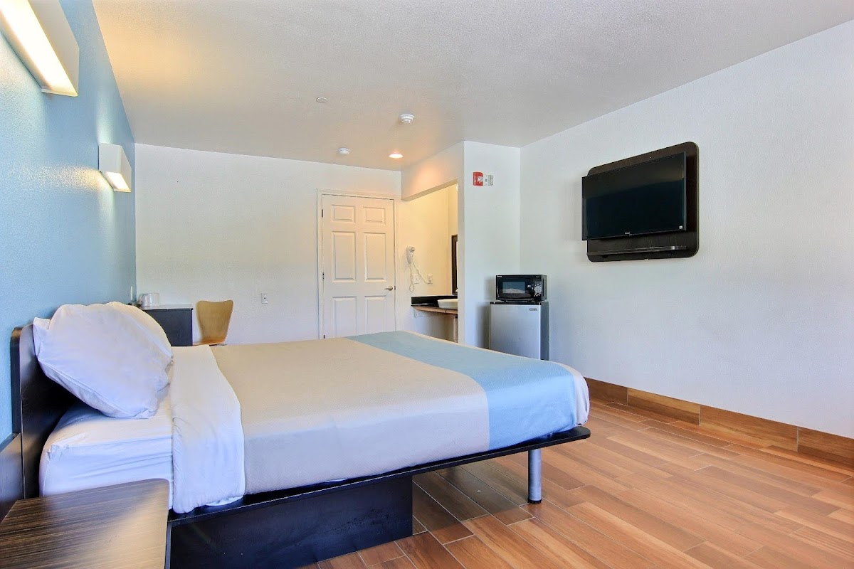 Motel 6 Rockport, TX photo 2