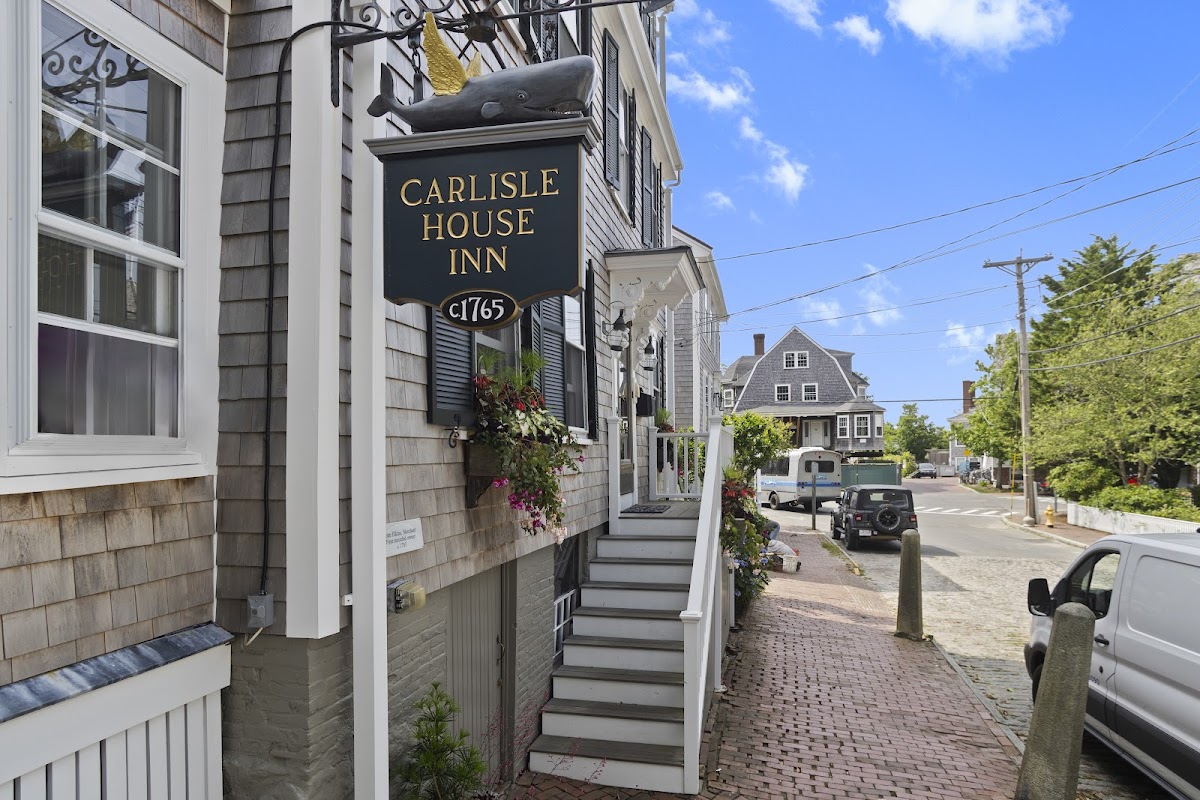 Carlisle House Inn