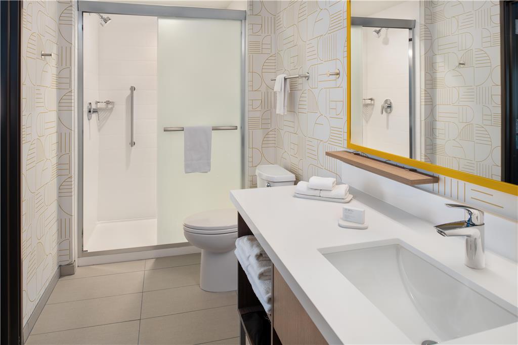 Home2 Suites by Hilton Woodland Sacramento photo 3