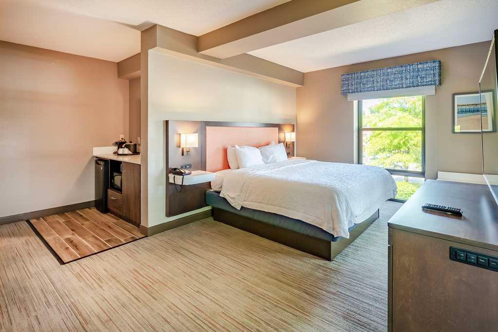 Hampton Inn Wilmington-Medical Park photo 2