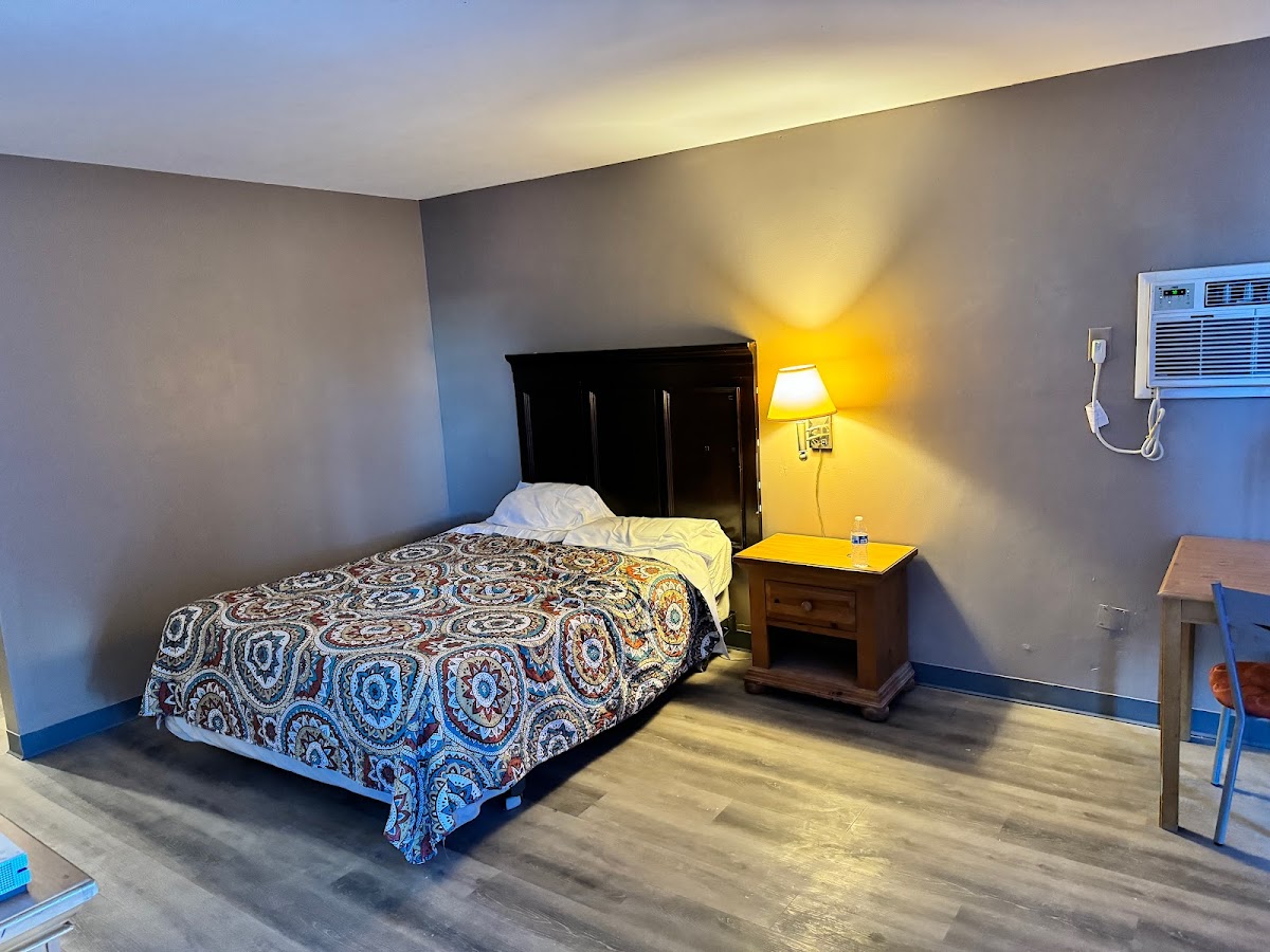 Clintonville Motel photo 3