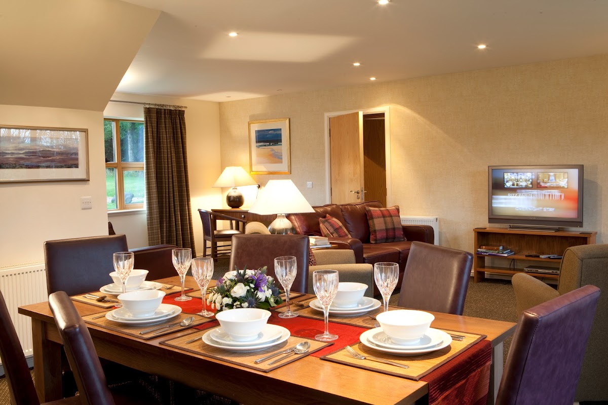 Loch Lomond Waterfront - Luxury Scottish lodges with hot tubs photo 3