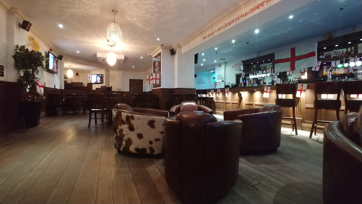 Vine Hotel photo 3