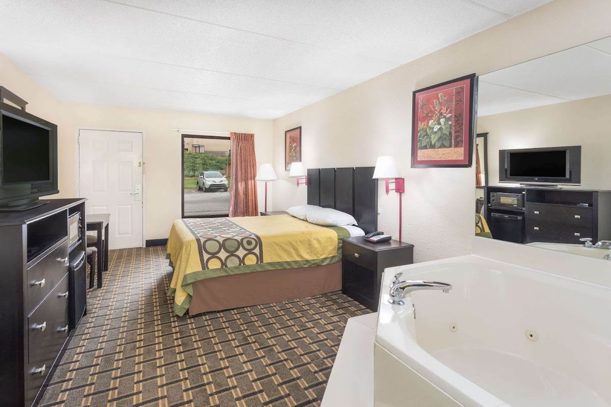 Super 8 by Wyndham Decatur/Lithonia/Atl Area photo 2