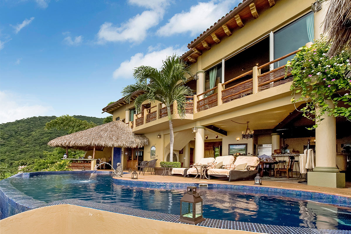 Villa Los Arcos