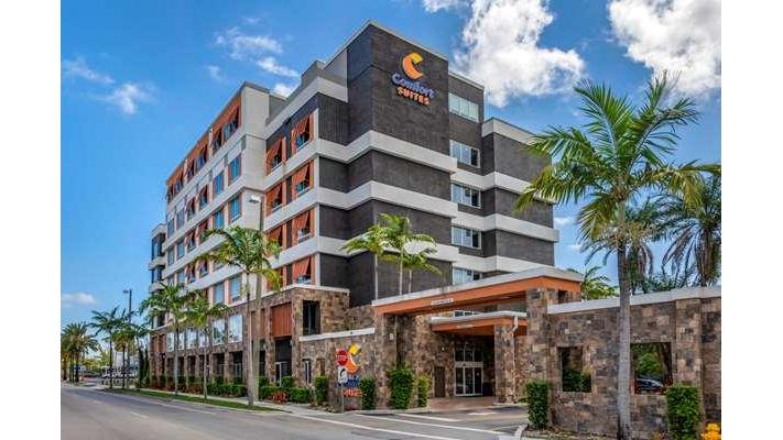 Comfort Suites Fort Lauderdale Airport & Cruise Port