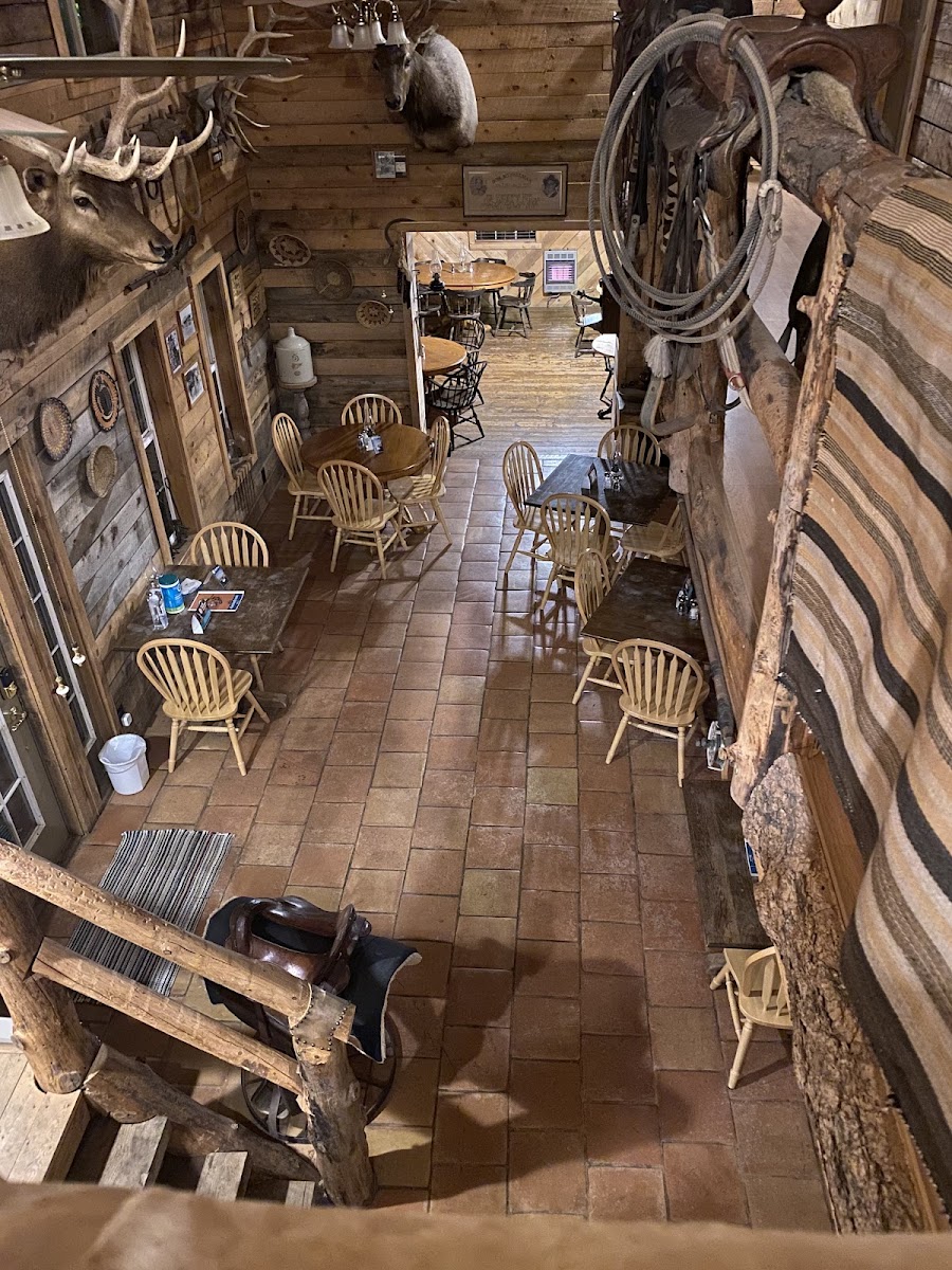 Roughlock Resort - Linecamp Steakhouse photo 3