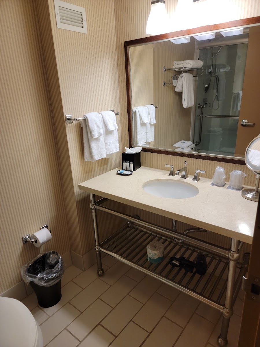 Sheraton Louisville Riverside Hotel photo 3