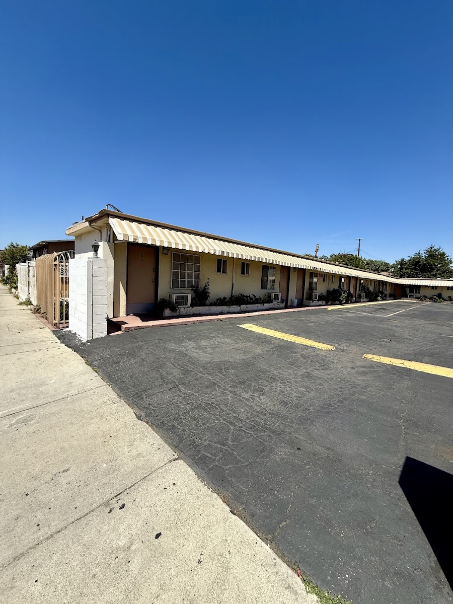 Main Motel