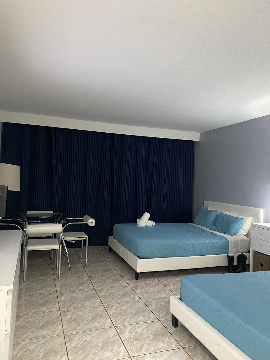 Castle Beach club apartments photo 3