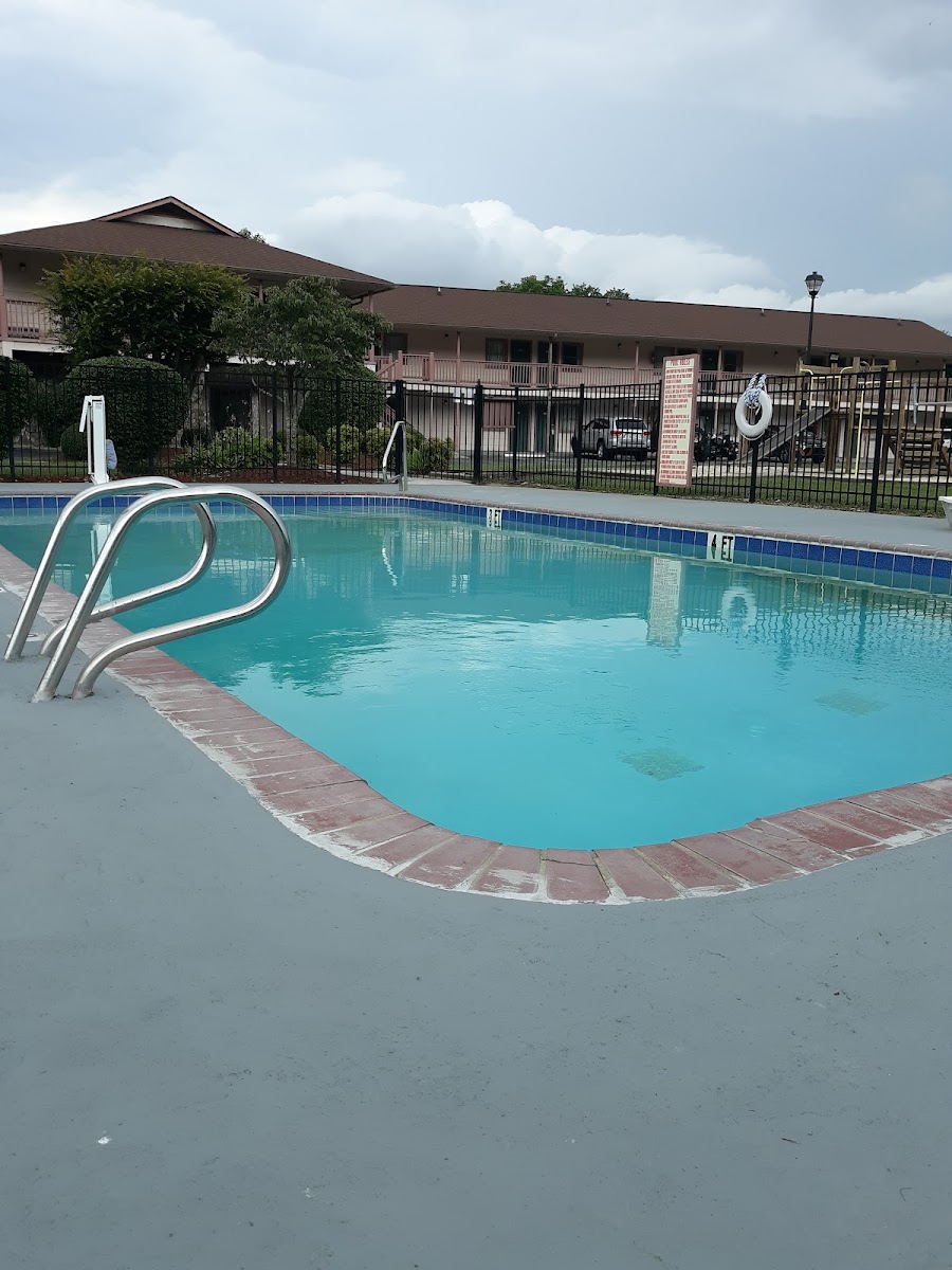 Mountain Valley Inn Dillard photo 3