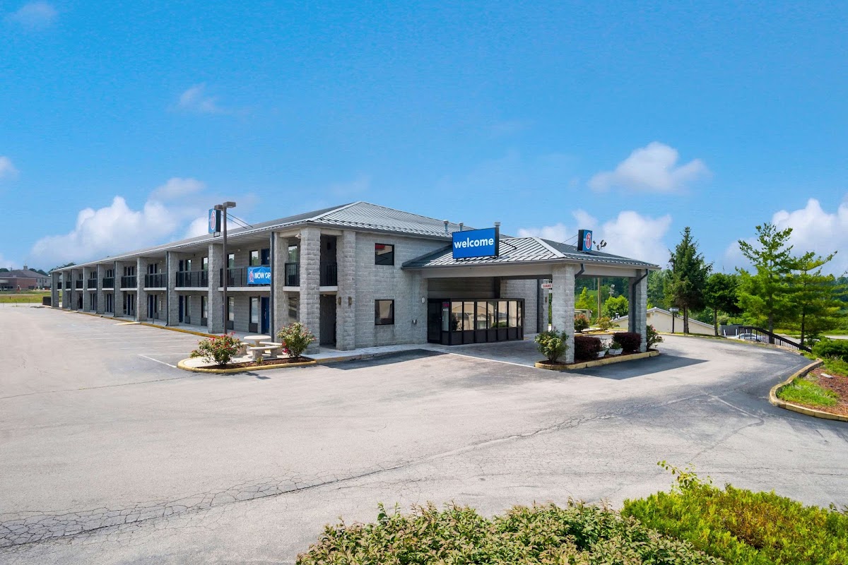 Motel 6 London, KY