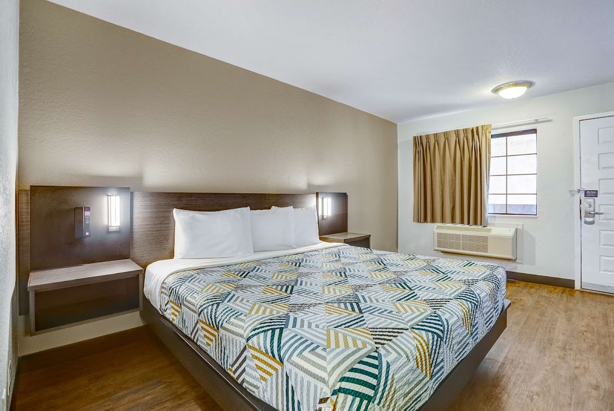 Motel 6 Amarillo, TX - Airport photo 2