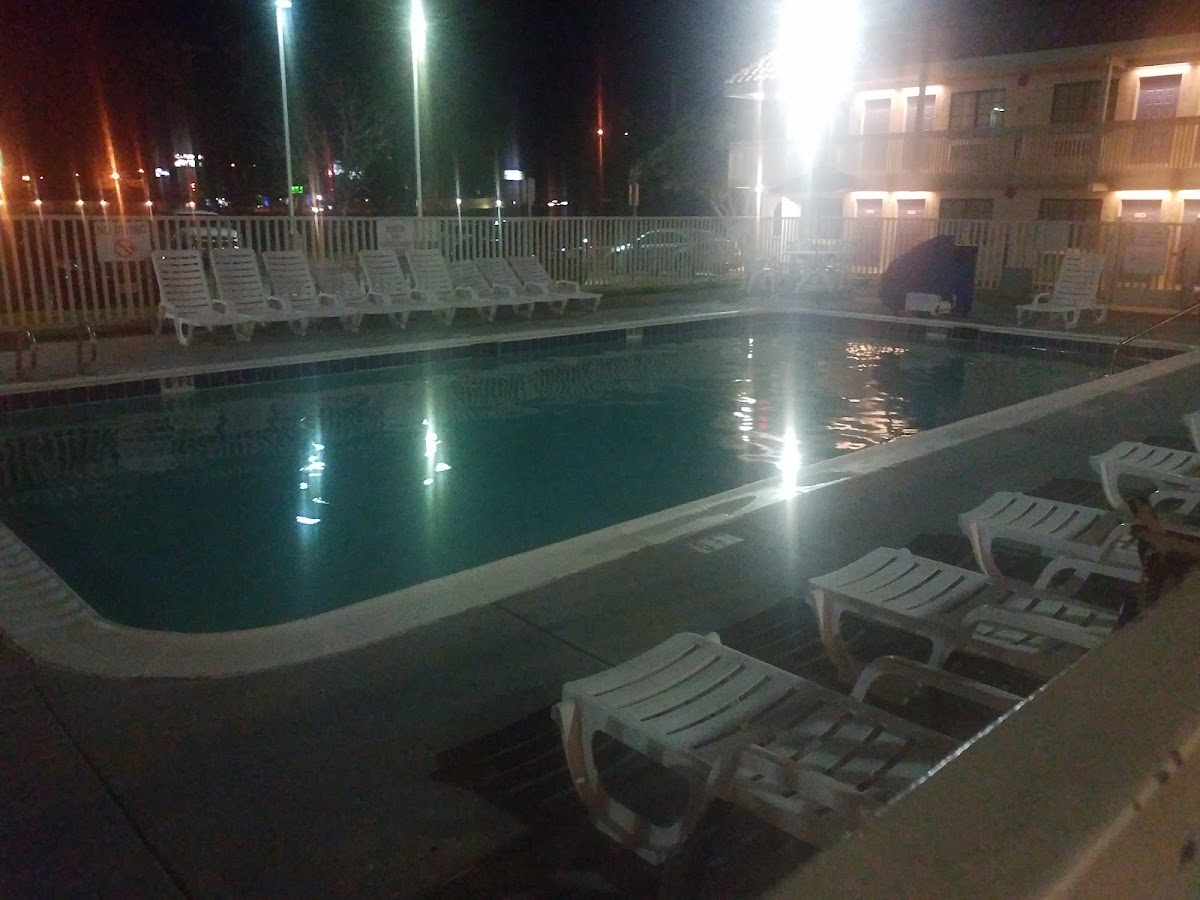 Motel 6 Amarillo, TX - Airport photo 3