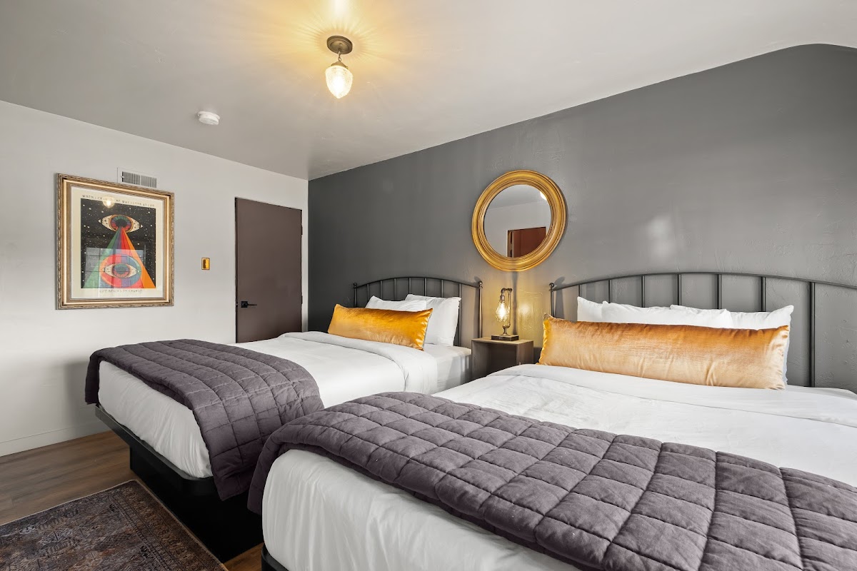 Sessions Retreat & Hotel