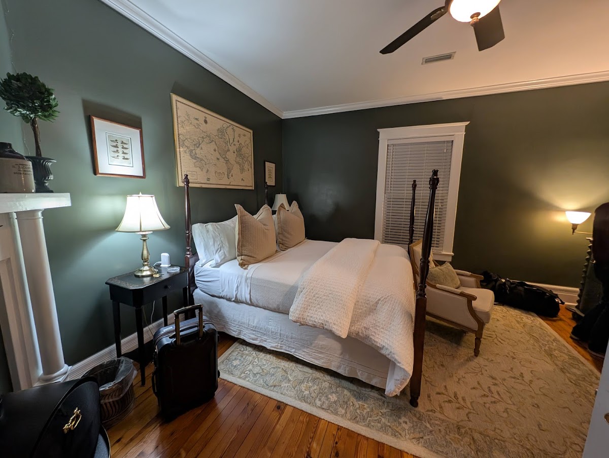 The Trott House Inn