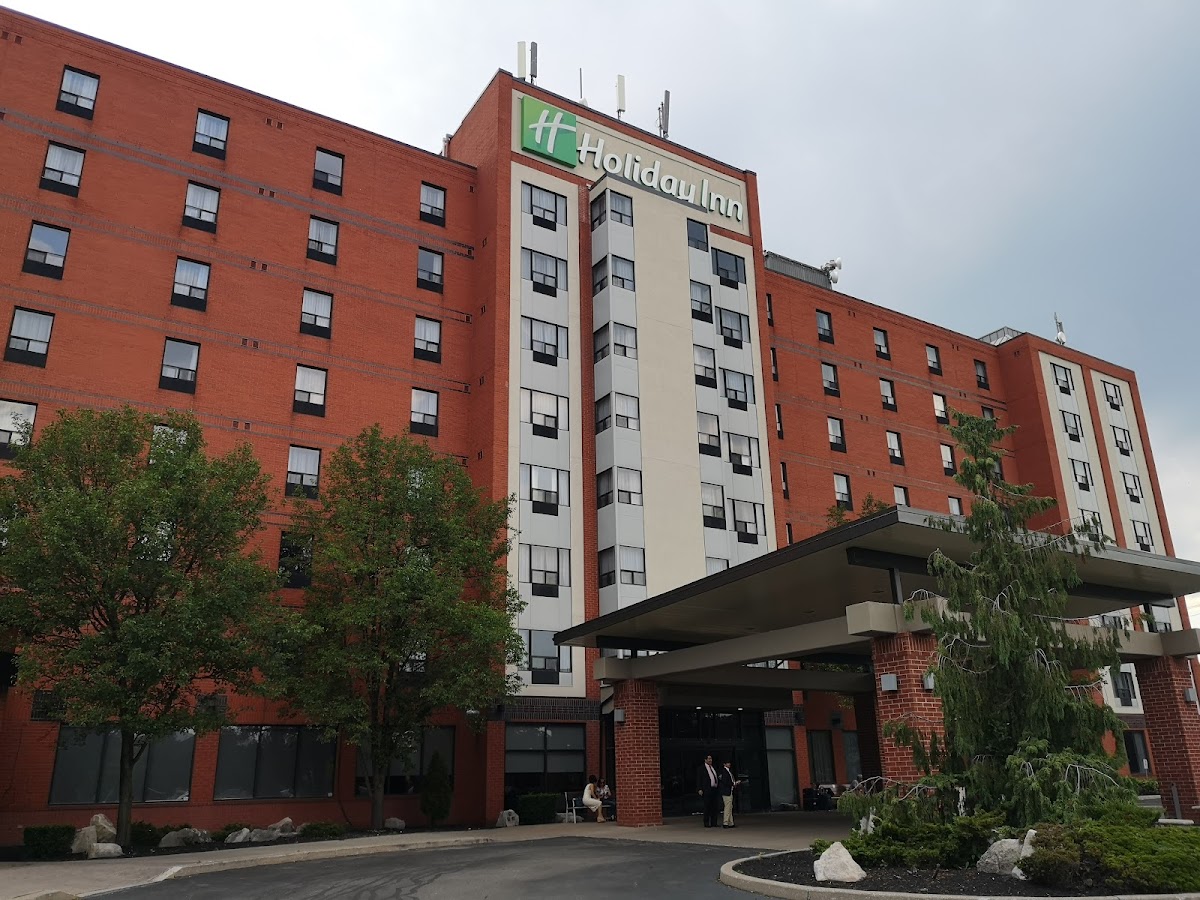 Holiday Inn & Suites Windsor (Ambassador Bridge) by IHG