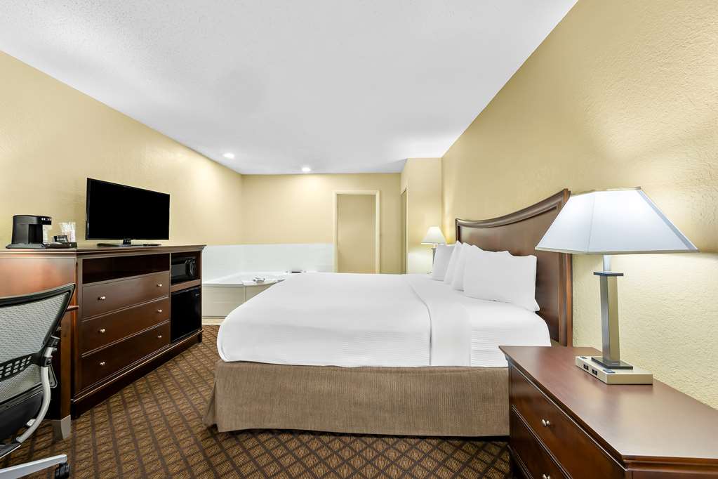Best Western Coach House photo 2