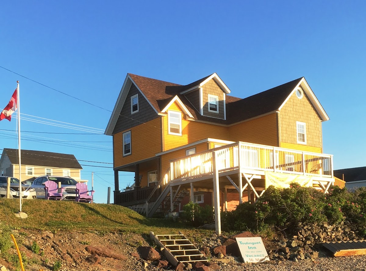 Toulinguet Inn and Suites