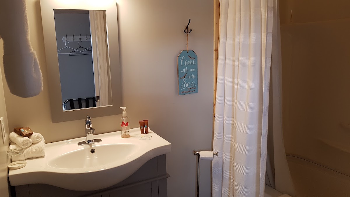 Toulinguet Inn and Suites photo 3