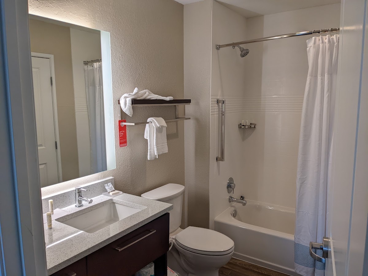 TownePlace Suites by Marriott Kansas City at Briarcliff photo 2