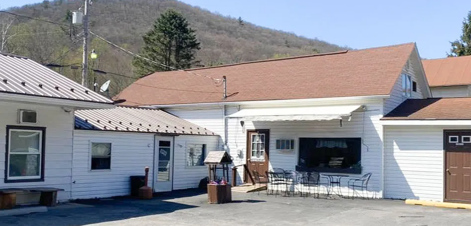 The Rosebriar Inn on Kettle Creek