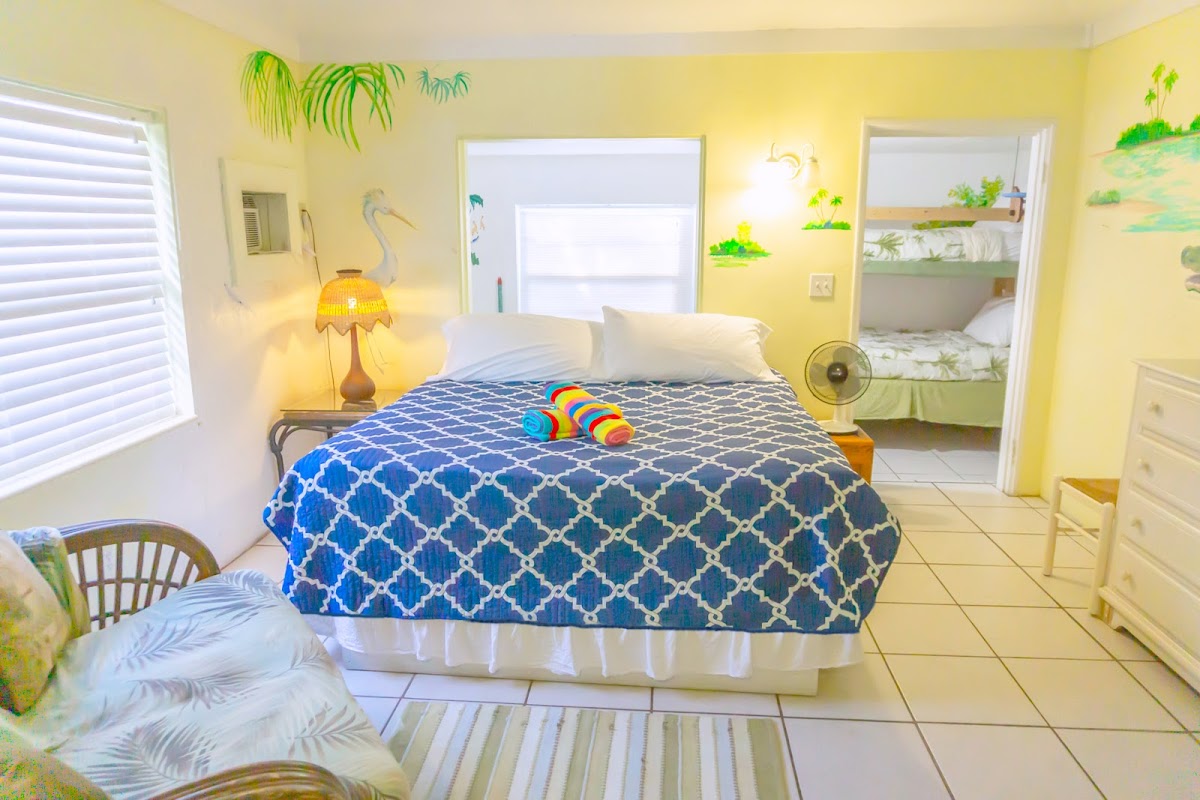Key Lime Sailing Club and Cottages photo 2