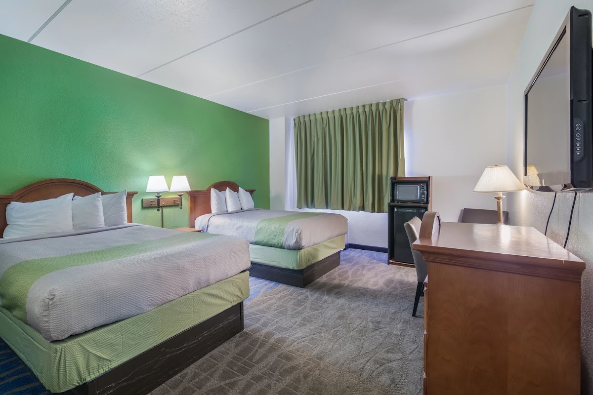 Badlands Inn & Suites photo 2