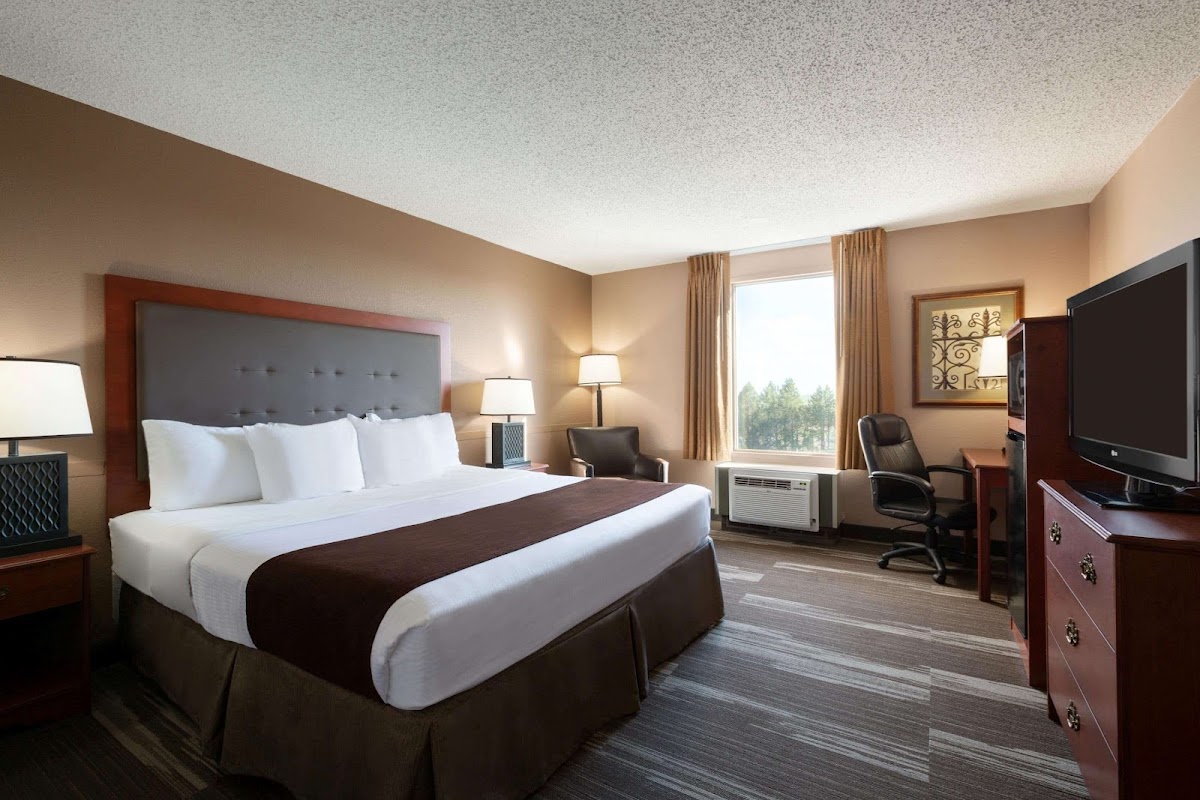 Baymont by Wyndham Mandan Bismarck Area photo 2