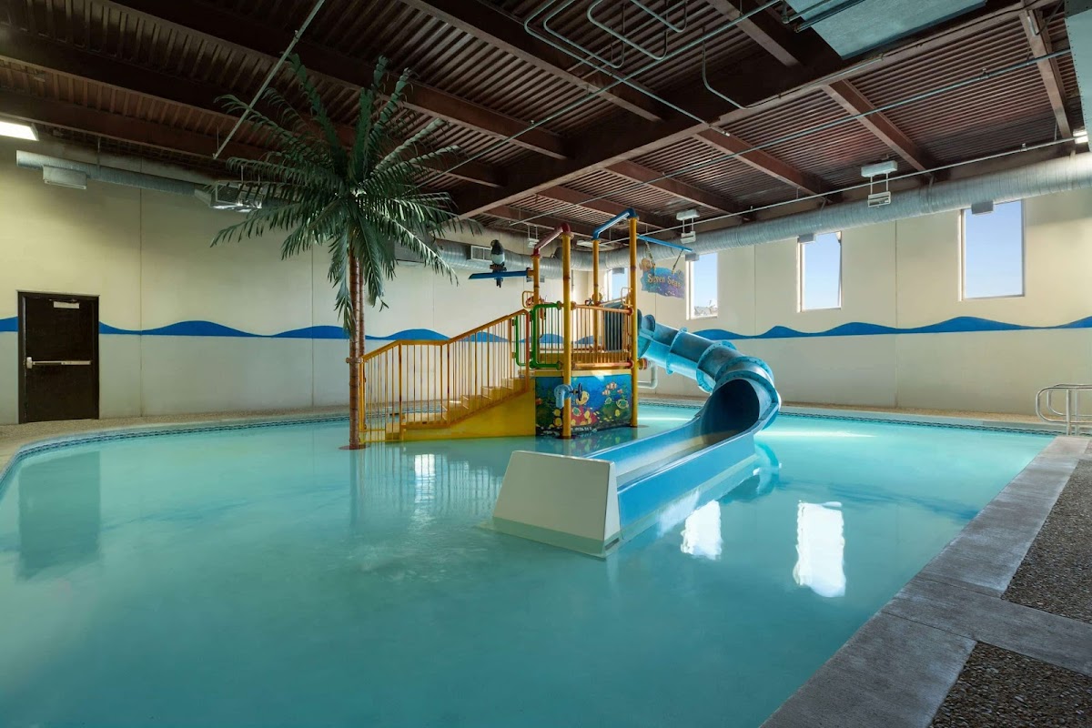 Baymont by Wyndham Mandan Bismarck Area photo 3