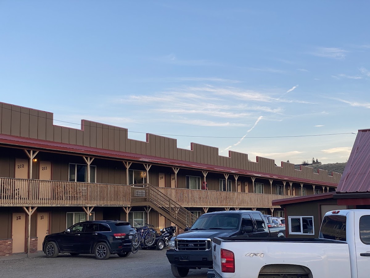 Big Bear Motel photo 3