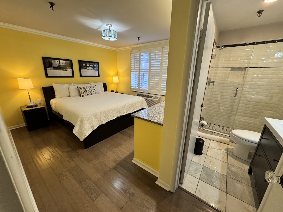The Sherman Inn photo 2