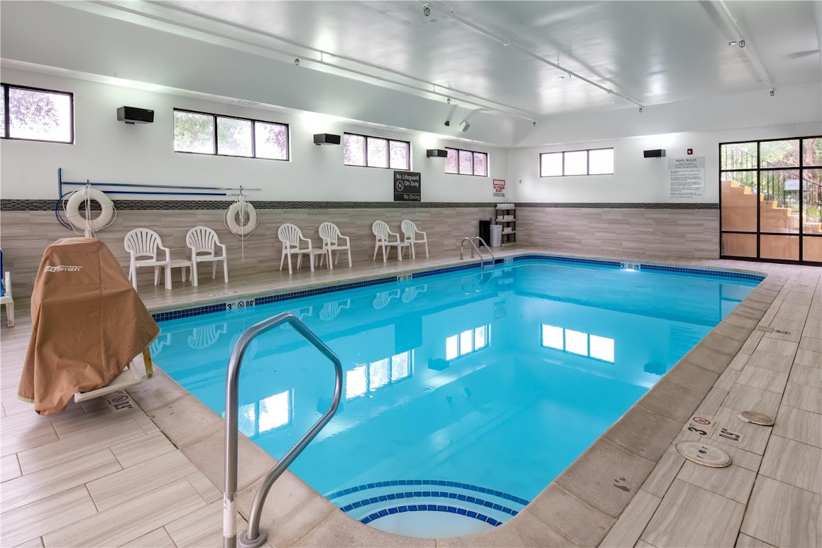 Hampton Inn Omaha West-Lakeside photo 3