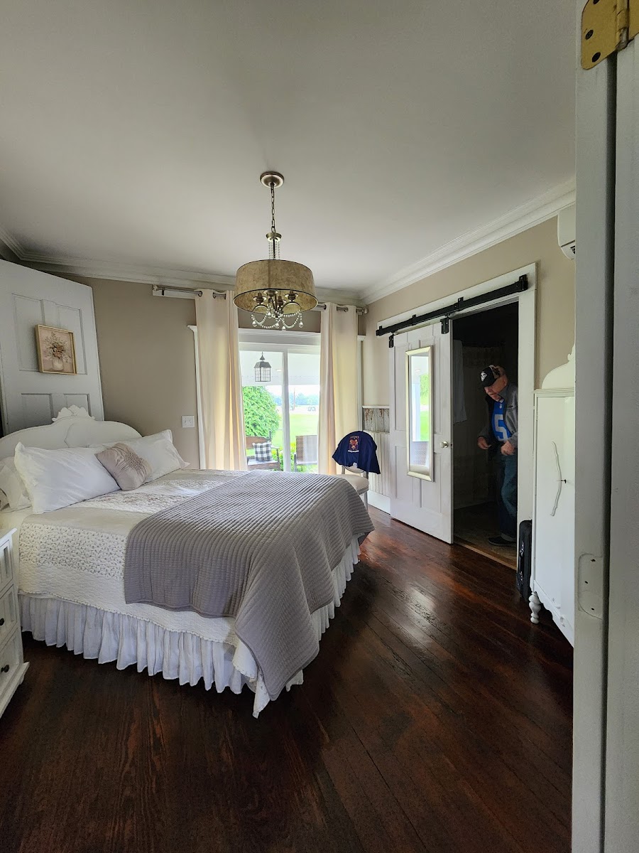 The Ville Guesthouse photo 2